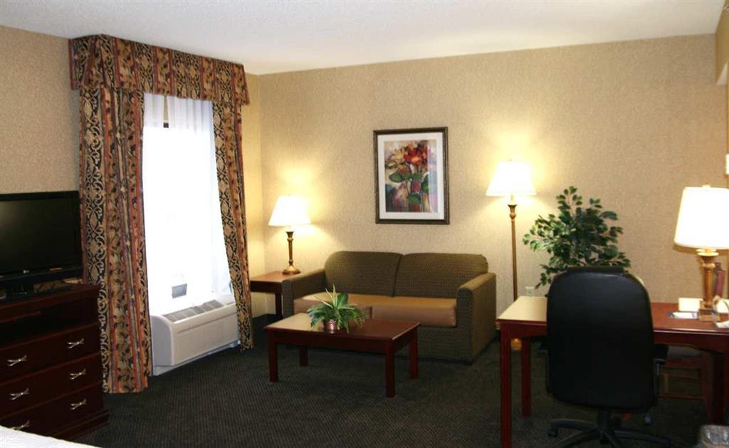 Hampton Inn & Suites Toledo-Perrysburg Rossford Værelse billede